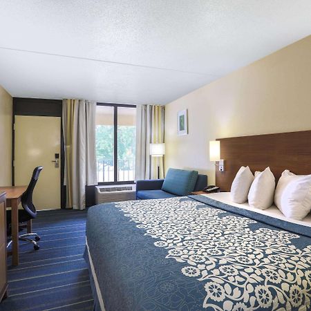 Days Inn By Wyndham Newark Wilmington Luaran gambar