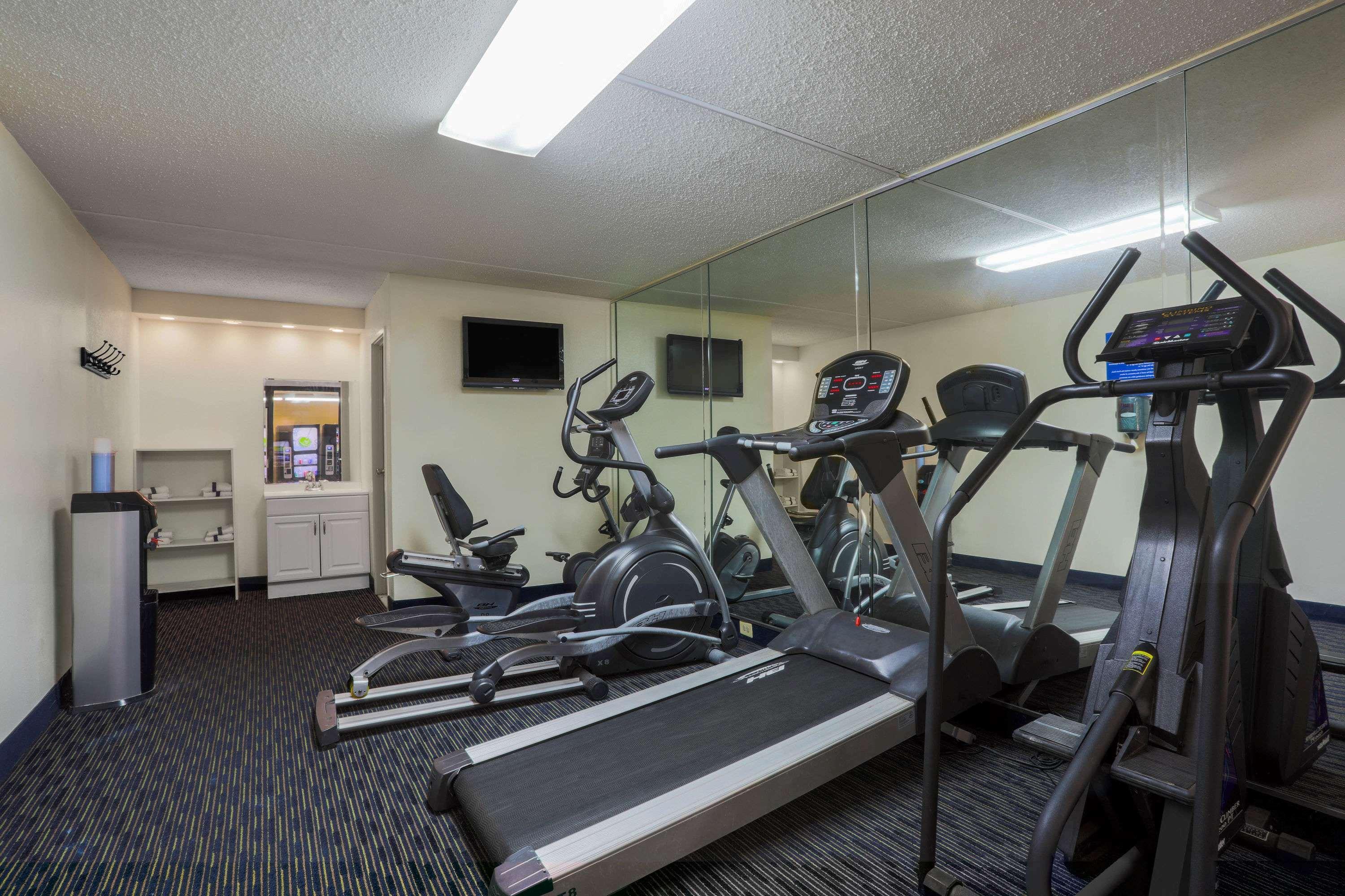 Days Inn By Wyndham Newark Wilmington Luaran gambar