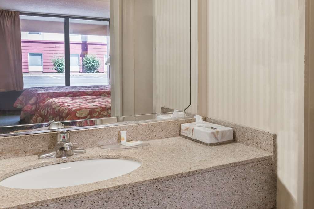 Days Inn By Wyndham Newark Wilmington Bilik gambar