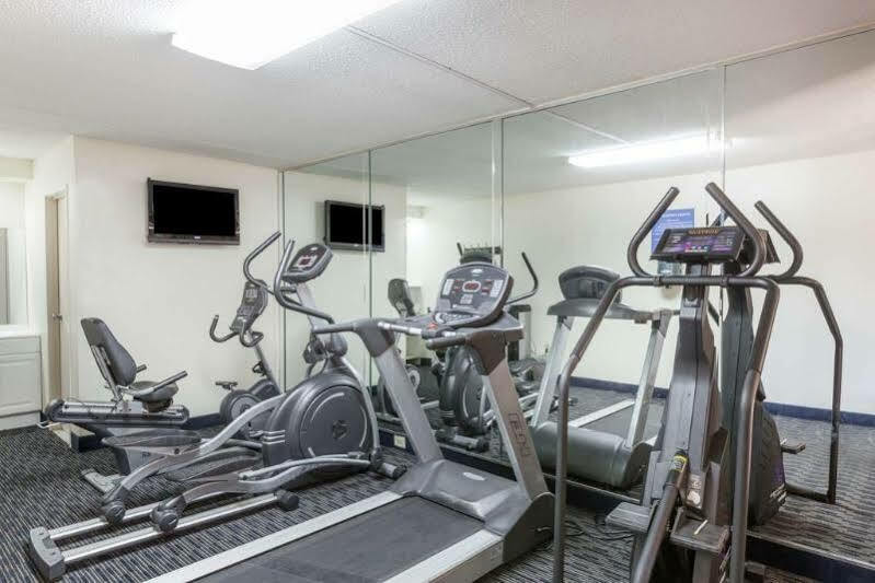 Days Inn By Wyndham Newark Wilmington Luaran gambar