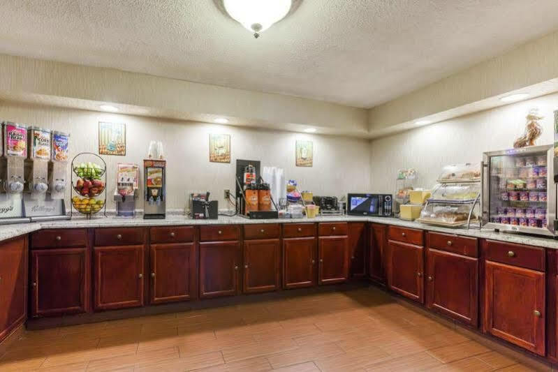 Days Inn By Wyndham Newark Wilmington Luaran gambar